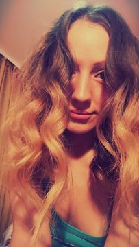 BlondieTrouble from New York,United States