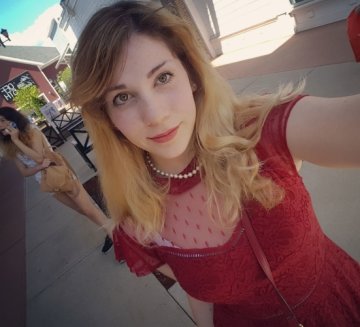 Leslie1994 from California,United States