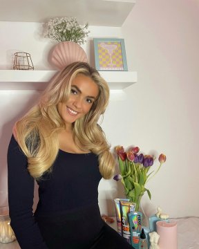 MoxieMaria93 from California,United States