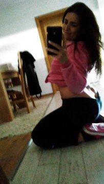 Sara1985 from California,United States
